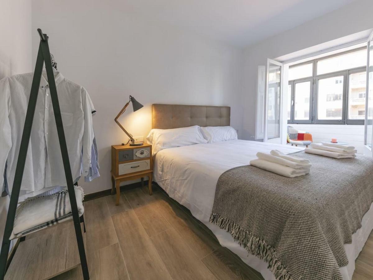 Bravissimo Rambla Eiffel Bridge 2 Apartment