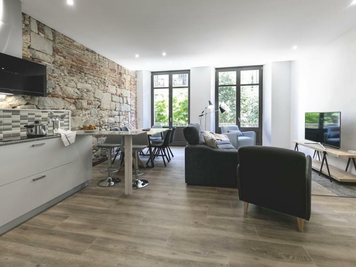 Apartment Bravissimo Rambla Eiffel Bridge 2 *