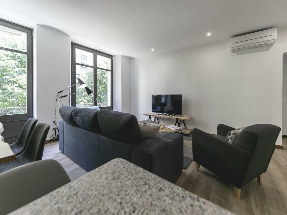 Apartment Bravissimo Rambla Eiffel Bridge 2 Girona