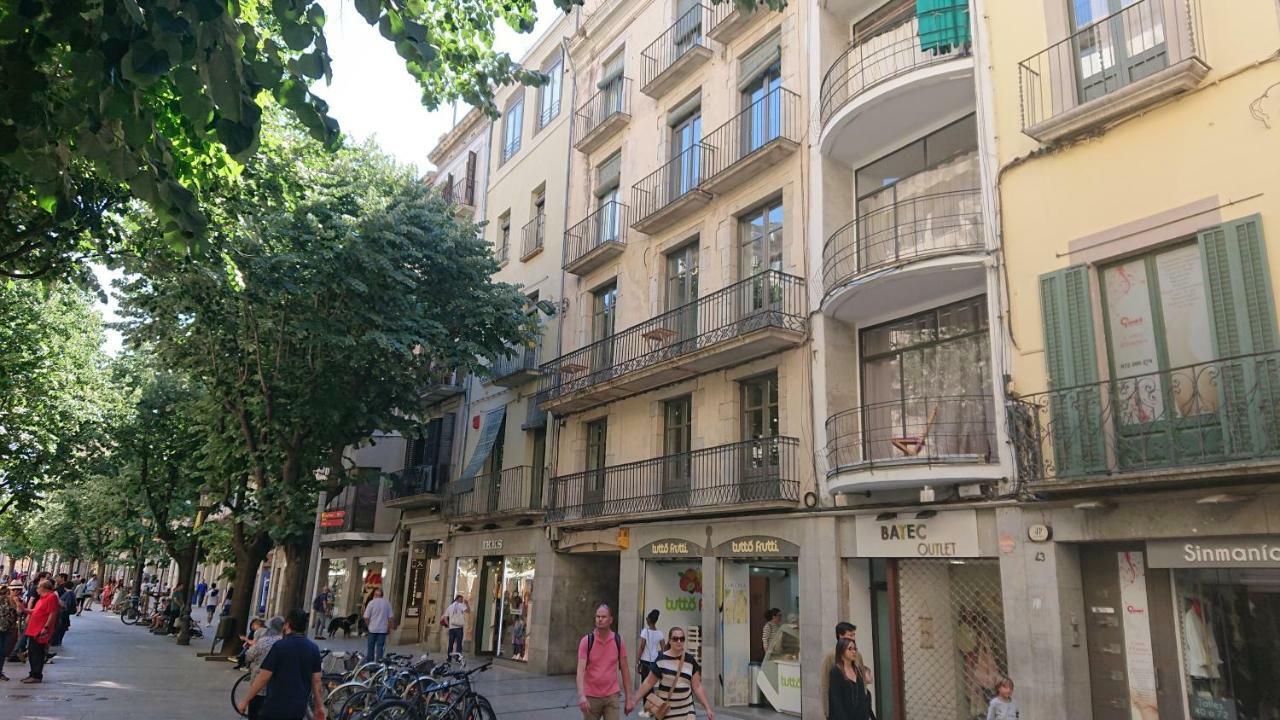 Bravissimo Rambla Eiffel Bridge 2 Girona